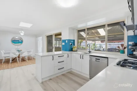 Property photo of 30 Golden Grove Circuit Terrigal NSW 2260