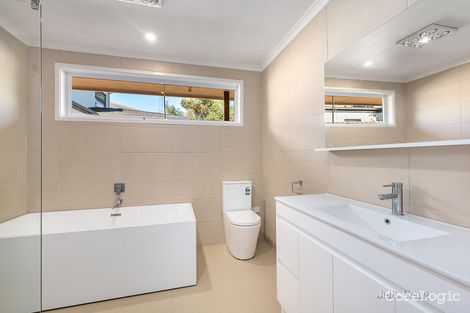 Property photo of 2/32 Centre Dandenong Road Cheltenham VIC 3192