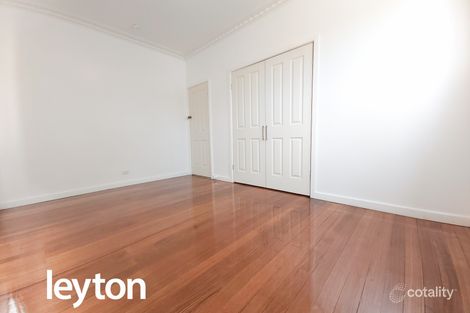 Property photo of 19 Bailey Court Springvale VIC 3171