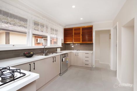 Property photo of 16 Protea Crescent St Albans VIC 3021