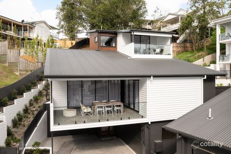 42 Rosewood St, Bardon, QLD 4065