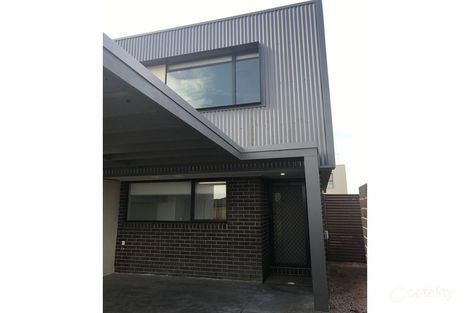 Property photo of 24 Boutique Lane Cranbourne West VIC 3977
