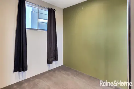 Property photo of 6D/17 Uriarra Road Queanbeyan NSW 2620