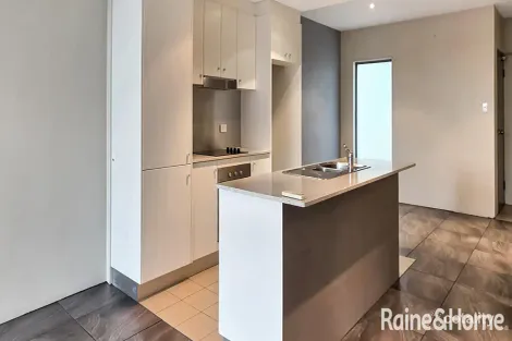 Property photo of 6D/17 Uriarra Road Queanbeyan NSW 2620