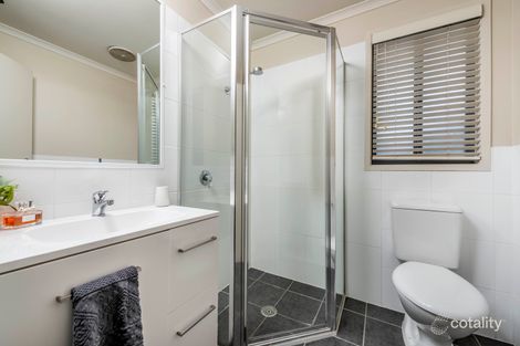 Property photo of 3/15 Ironbark Circuit Jerrabomberra NSW 2619