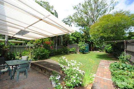 2/6 Justin Ct, Moffat Beach, QLD 4551