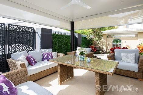 Property photo of 2/10 Valbonne Avenue Varsity Lakes QLD 4227