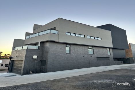 2/105 Snell Gr, Oak Park, VIC 3046