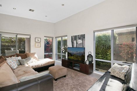 Property photo of 4 Bright Street Franklin ACT 2913
