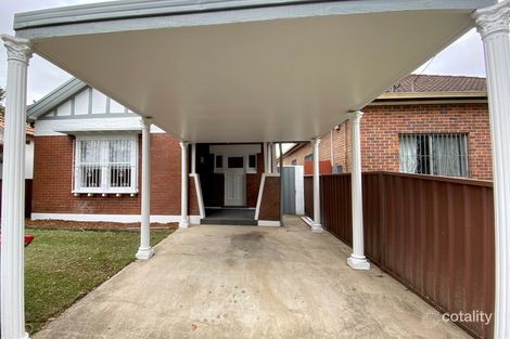 11 Fourth Ave, Campsie, NSW 2194