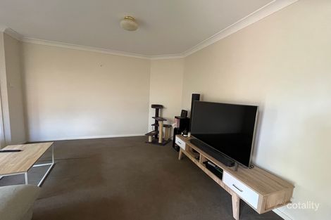 Property photo of 24 Wattle Grove Drive Wattle Grove NSW 2173