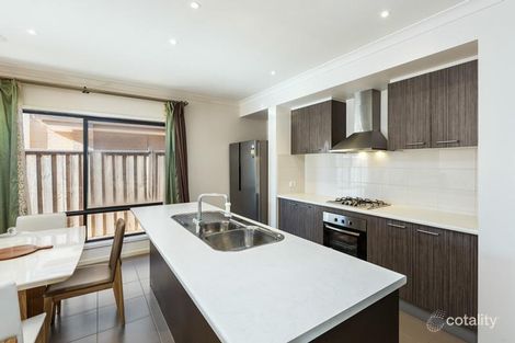 Property photo of 19 Sanctuary Lakes East Boulevard Point Cook VIC 3030