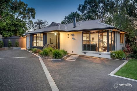 30 Gladesville Dr, Kilsyth, VIC 3137