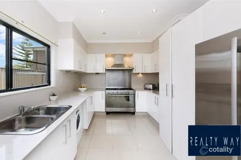 Property photo of 27 Munmurra Road Riverwood NSW 2210