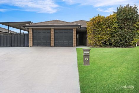 37 Strutt Cres, Metford, NSW 2323