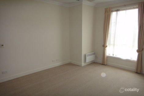 Property photo of 207/562-568 Bluff Road Hampton East VIC 3188