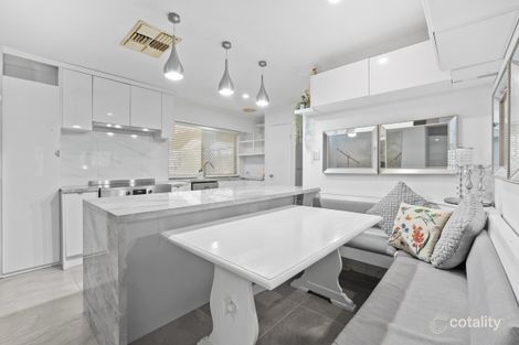 Property photo of 51 Camfield Loop Parmelia WA 6167