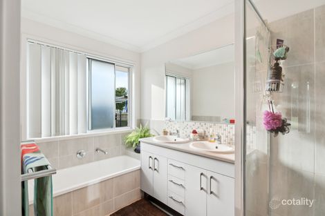 Property photo of 76 Barramundi Drive Burrum Heads QLD 4659