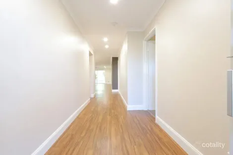 Property photo of 15 Yindana Boulevard Lakelands WA 6180