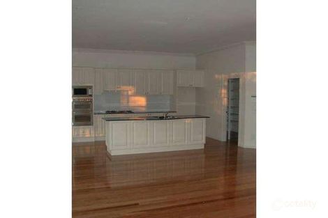 Property photo of 7 Woodlands Edge Templestowe VIC 3106