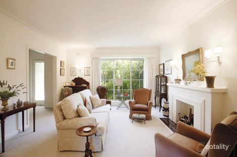 Property photo of 3/75 Clendon Road Toorak VIC 3142