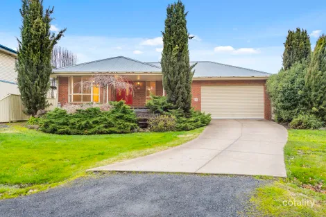 22 Clowes St, Kyneton, VIC 3444