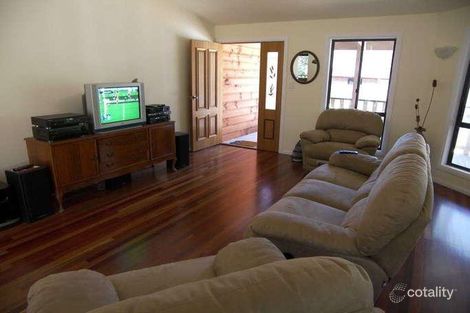 Property photo of 12 Samuel Place Mooloolah Valley QLD 4553