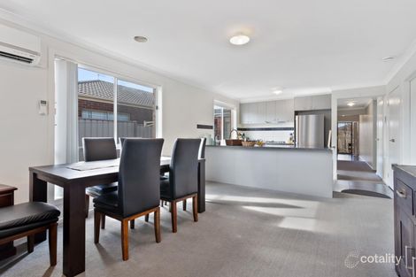 Property photo of 7 Riparian Way Brookfield VIC 3338