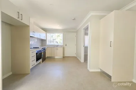 Property photo of 8A Pavey Place Cranebrook NSW 2749