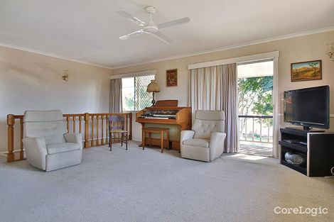 Property photo of 3 Redleaf Street Mansfield QLD 4122