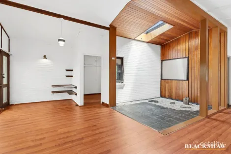 Property photo of 45 Fergusson Crescent Deakin ACT 2600