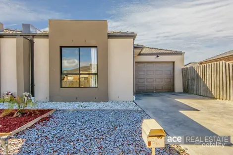 2/14 Vassar Ct, Truganina, VIC 3029