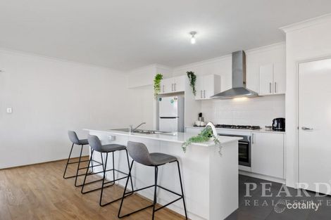 Property photo of 10 Sundowner Meander Banksia Grove WA 6031