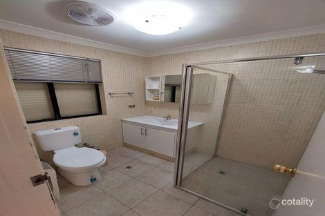 Property photo of 3 Bulbine Vista Bennett Springs WA 6063