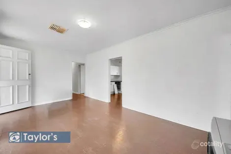 Property photo of 30 Goodwin Court Para Hills SA 5096