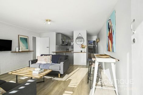 3a/23 Stockdale Cres, Wembley Downs, WA 6019