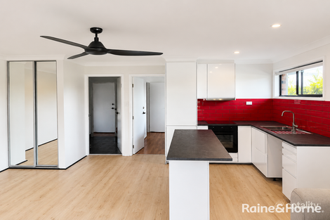 8 Treeline Cl, Narara, NSW 2250