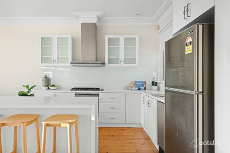 Property photo of 114 Epsom Road Ascot Vale VIC 3032