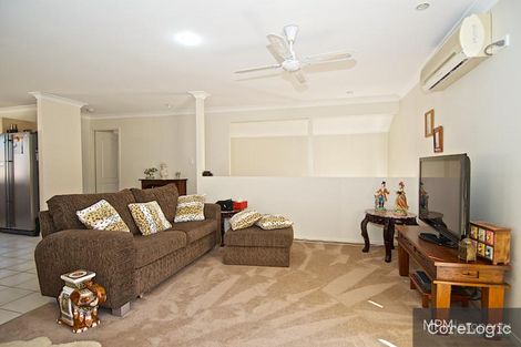 Property photo of 1 Mellissah Crescent Arundel QLD 4214