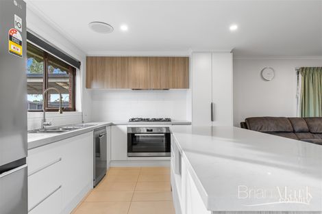 Property photo of 13 Fowler Street Hoppers Crossing VIC 3029