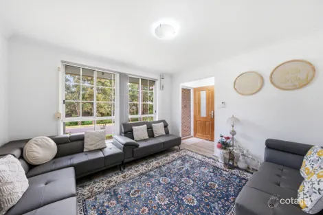 Property photo of 50 Jersey Parade Minto NSW 2566