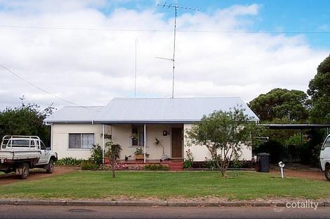 15 Robertson St, Manjimup, WA 6258