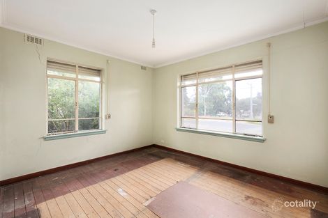 Property photo of 50 McEwan Road Heidelberg Heights VIC 3081