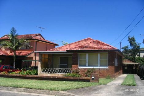 11 Bungalow Rd, Roselands, NSW 2196