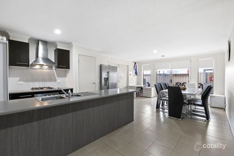 Property photo of 104 Tenterfield Drive Burnside Heights VIC 3023