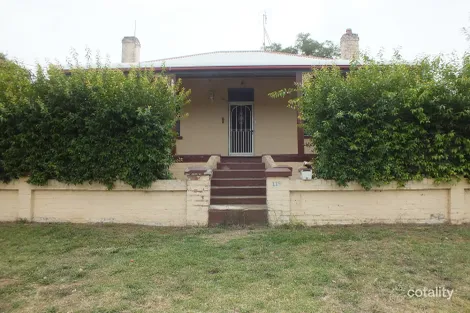 119 Nasmyth St, Young, NSW 2594