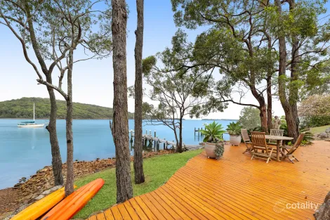 156 Cove Bvd, North Arm Cove, NSW 2324