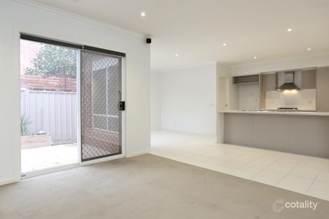 Property photo of 3 Wooling Lane Caroline Springs VIC 3023
