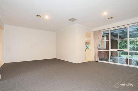 Property photo of 12 Coolabah Grove Berwick VIC 3806