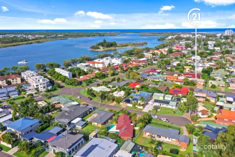 7 Tana St, Maroochydore, QLD 4558